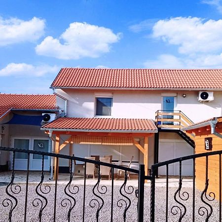 Csigahaz Apartman Pětikostelí Exteriér fotografie
